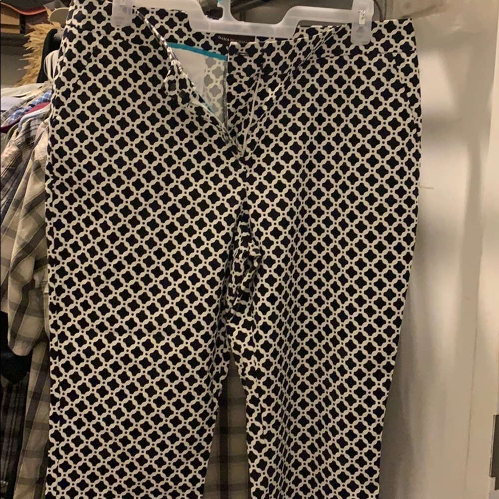 Ankle pants